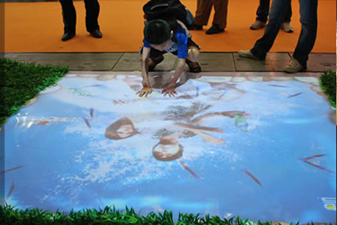 博物馆互动多媒体展示桌演示