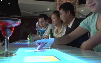 智能互动媒体多功能娱乐投影长台