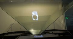 全息展示柜传统展示柜的差别