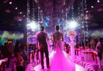 全息投影技术让婚礼场景更加梦幻浪漫