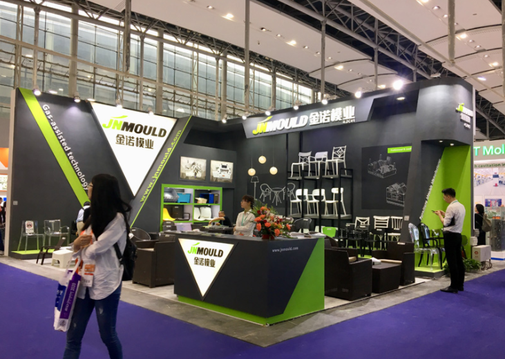 如何在展台设计中利用好灯光效果？